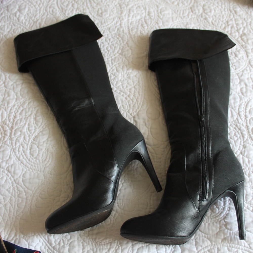 Leather high heeled boots